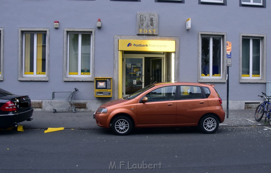 Geldautomat gesprengt Koeln Lindenthal Geibelstr P098.JPG - Miklos Laubert